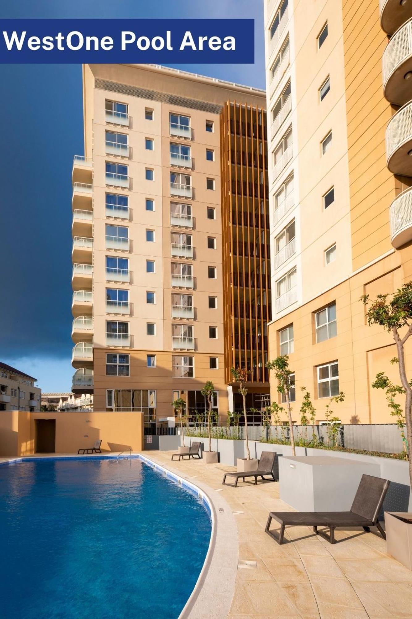 Bentley Holiday Apartments - West One Gibraltar Exterior foto